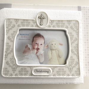 NIB Aurora Baby Christening Picture Frame 6x4 photo.